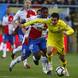 Rossi, Llorente y Pires acercan a su equipo a Europa. S�lo les bast� el primer tiempo para amargar el debut del t�cnico sevillista.